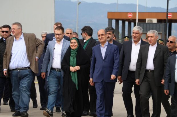 بازدید وزیر راه، استاندار گیلان و هیئتهای روس و آذربایجان از پایانه مرزی و بارانداز ریلی آستارا بازدید وزیر راه، استاندار گیلان و هیئتهای روس و آذربایجان از پایانه مرزی و بارانداز ریلی آستارا