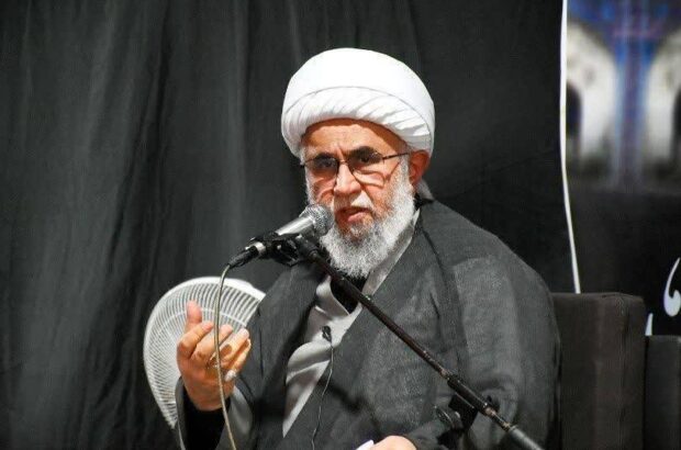 حضور مردم در میدان، بزرگترین پشتوانه نظام و انقلاب و از مهمترین ارکان اقتدار جمهوری اسلامی است حضور مردم در میدان، بزرگترین پشتوانه نظام و انقلاب و از مهمترین ارکان اقتدار جمهوری اسلامی است