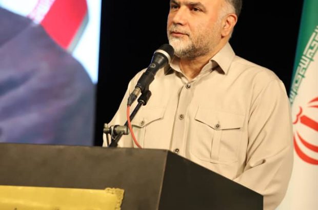 بدون حضور کارگران چرخ تولید و اقتصاد از کار می ایستد بدون حضور کارگران چرخ تولید و اقتصاد از کار می ایستد