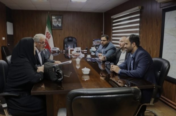 دیدار بدون واسطه و چهره به چهره مردم با شهردار رشت در منطقه ۳ شهرداری