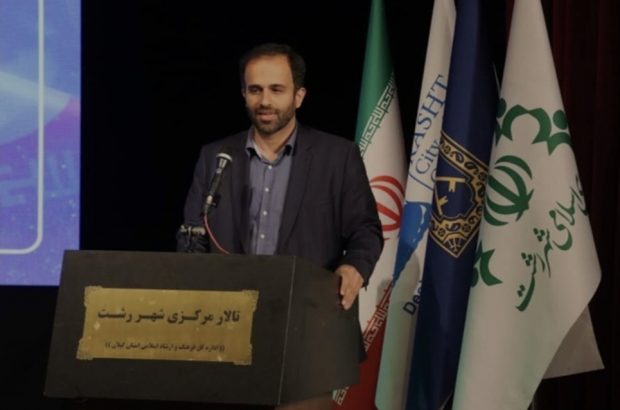 حفظ منزلت کارگران در اولویت مدیریت شهری قرار دارد/ پایه اقتصاد جامعه متکی به قشر کارگران است