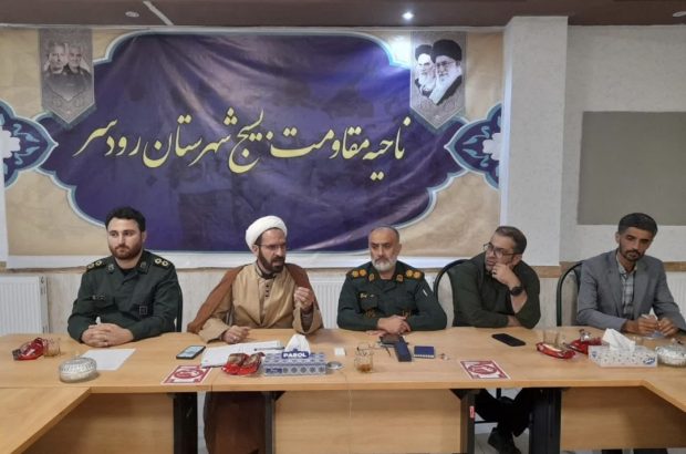 اصحاب رسانه افسران خط مقدم جنگ نرم هستند اصحاب رسانه افسران خط مقدم جنگ نرم هستند