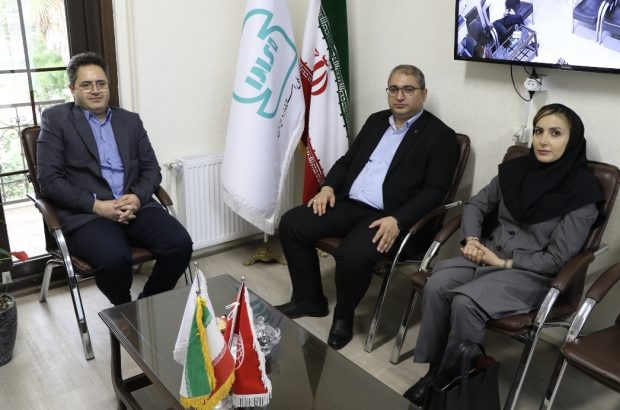 دیدار دکتر اسحق جمال امیدی مدیرعامل و نایب رئیس هیئت مدیره شرکت سیمان خزر با دکتر مجتبی معصوم نژاد مدیر کل استاندارد استان گیلان دیدار دکتر اسحق جمال امیدی مدیرعامل و نایب رئیس هیئت مدیره شرکت سیمان خزر با دکتر مجتبی معصوم نژاد مدیر کل استاندارد استان گیلان