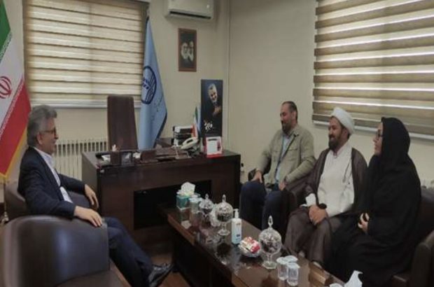 نشست مشترک نماینده مردم آستارا با رئیس دانشگاه علوم پزشکی گیلان نشست مشترک نماینده مردم آستارا با رئیس دانشگاه علوم پزشکی گیلان