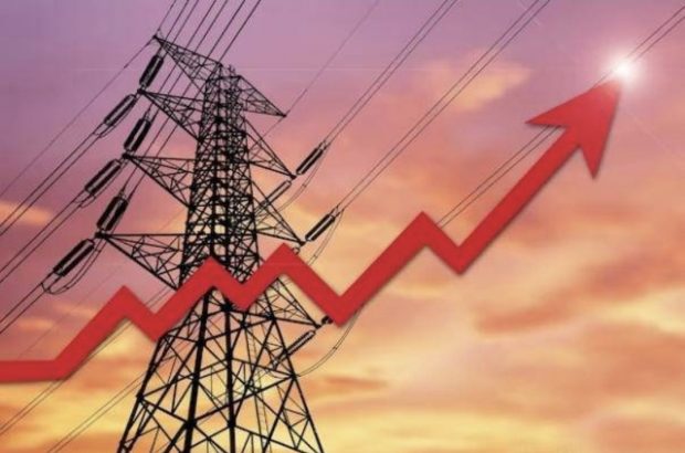 پایداری شبکه برق ایران با این گرمای بی‌سابقه هنر است/ ایران با تداوم فعالیت ۳ سال اخیر به صادرکننده برق تبدیل می‌شود