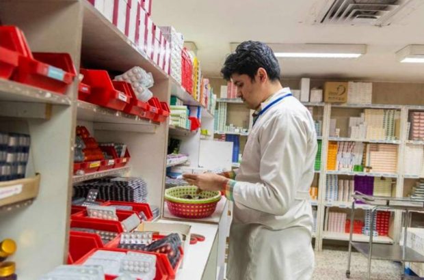 پرداخت ۹۰۰ میلیارد تومان به داروخانههای خصوصی طرف قرارداد پرداخت ۹۰۰ میلیارد تومان به داروخانههای خصوصی طرف قرارداد