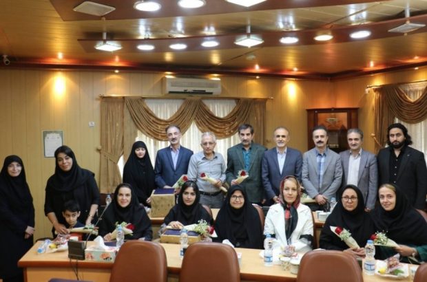 روز پزشک یادآور اهمیت وجایگاه جامعه پرتلاش وتوانمند پزشکان کشور است