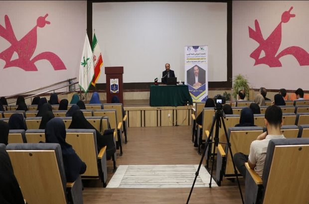 قصهگو کار خدایی می کند/ قصه، تاریخساز و فرهنگ ایرانی مدیون قصهگویی است قصهگو کار خدایی می کند/ قصه، تاریخساز و فرهنگ ایرانی مدیون قصهگویی است