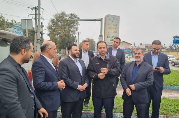 تقدیر مدیرعامل بانک شهر و هیئت همراه از برنامه های عمرانی در حال اجرای شهر رشت تقدیر مدیرعامل بانک شهر و هیئت همراه از برنامه های عمرانی در حال اجرای شهر رشت