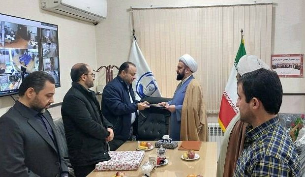 ازمدیردرمان تامین اجتماعی استان گیلان تقدیر شد ازمدیردرمان تامین اجتماعی استان گیلان تقدیر شد