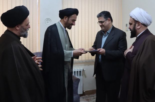 تقدیر از مدیرکل بنیاد مسکن انقلاب اسلامی استان گیلان