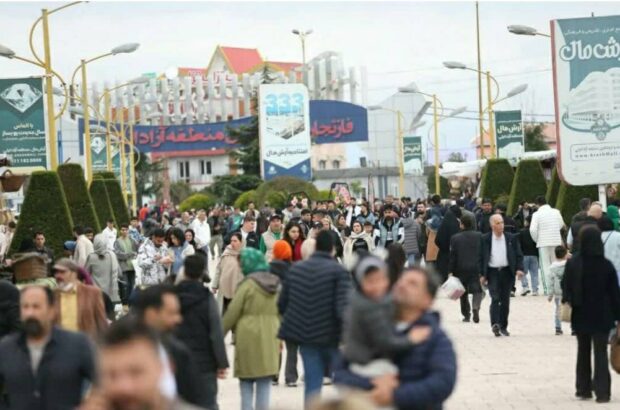 حضور افزون بر ۸۳۰ هزار گردشگر در نیمه نخست تعطیلات نوروزی ۱۴۰۴
