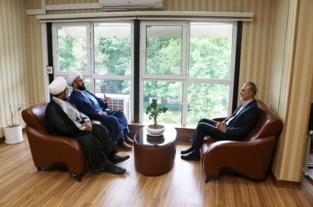 یکی از خدمات ماندگار بیمه سلامت پوشش رایگان اقشار ضعیف جامعه است