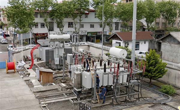 پروژه افزایش ظرفیت پست GIS لاهیجان یك با ارزش 100 میلیارد تومان به بهرهبرداری رسید. پروژه افزایش ظرفیت پست GIS لاهیجان یك با ارزش ۱۰۰ میلیارد تومان به بهرهبرداری رسید.