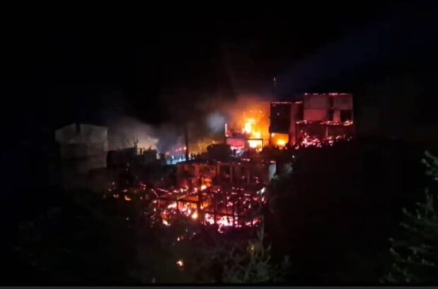 ۲۱ نفر از خدمات اورژانس استفاده و مورد مداوا قرار گرفتند