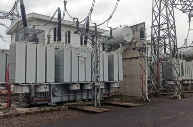 با نصب دو دستگاه ترانسفورماتور ۲۰۰ مگاولت آمپر ظرفیت پست انتقال شهید عضدی ۸۰ مگاولت‌آمپر افزایش خواهد یافت.