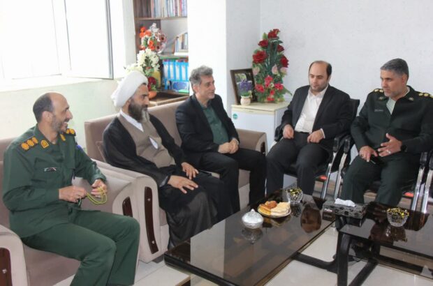 سپاه، بازوی توانمند دولت در خدمترسانی به مردم است سپاه، بازوی توانمند دولت در خدمترسانی به مردم است