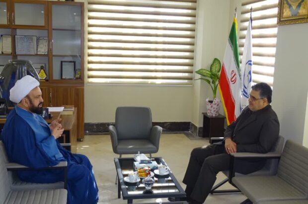 دیدار مهندس دائمی با مدیرکل مرکز خدمات حوزه علمیه استان گیلان