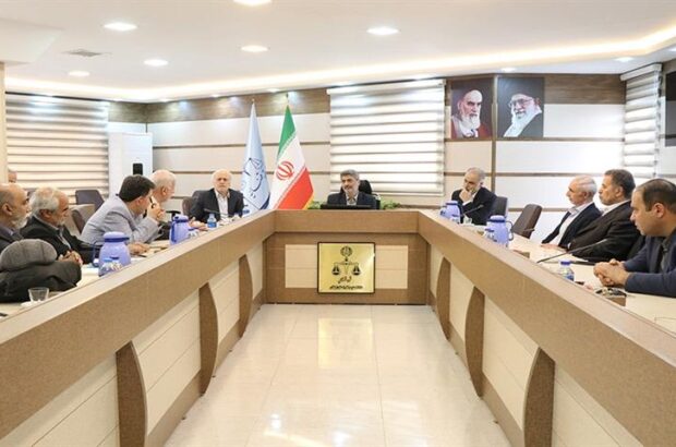 دیدار جمعی از اعضای خانه کارگر استان با رئیس کل دادگستری استان گیلان