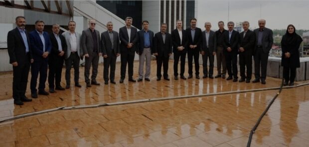 بهره برداری و آغاز به كار نیروگاه تولید برق خورشیدی در ساختمان دیوان محاسبات استان بهره برداری و آغاز به كار نیروگاه تولید برق خورشیدی در ساختمان دیوان محاسبات استان