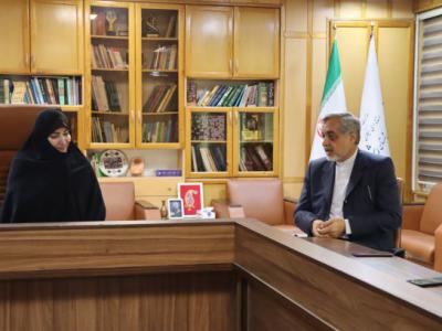 یک معلم، فرماندار رشت شد / حرکت نمادین برای پاسداشت مقام معلم یک معلم، فرماندار رشت شد / حرکت نمادین برای پاسداشت مقام معلم