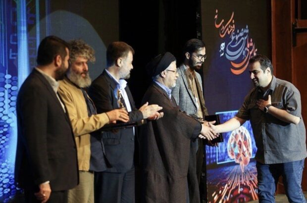 درفک، پیشگام پالایش هوش مصنوعی در رسانه‌های ایران