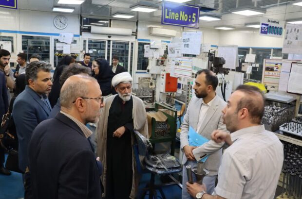 تولید برای رقابت جهانی، به  توان دانشگاه نیاز دارد