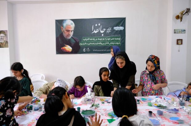 « آموزش رایگان هنر در محلات کم برخوردار گیلان»