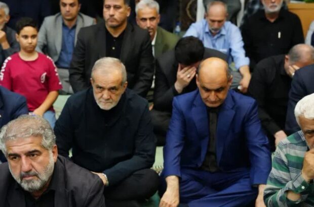 حضور رئیس‌جمهور و استاندار گیلان در مراسم گرامیداشت شهدای گیلانی جنگ تحمیلی ۱۲ روزه