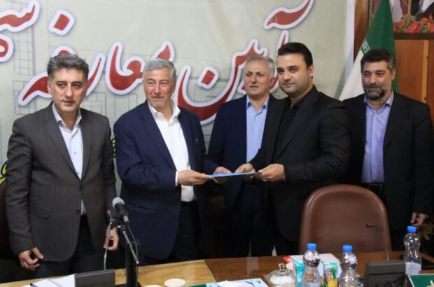 رحمان حسین نیا سکاندار شهرداری رودسر شد