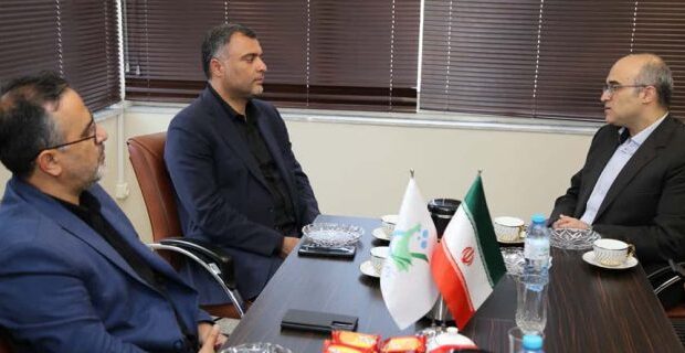 بازدید و نشست نماینده مجلس با رئیس پارک علم و فناوری گیلان