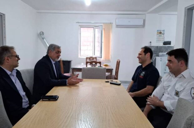 *اورژانس نخستین تکیهگاه مردم در بحرانهاست* . *اورژانس نخستین تکیهگاه مردم در بحرانهاست* .