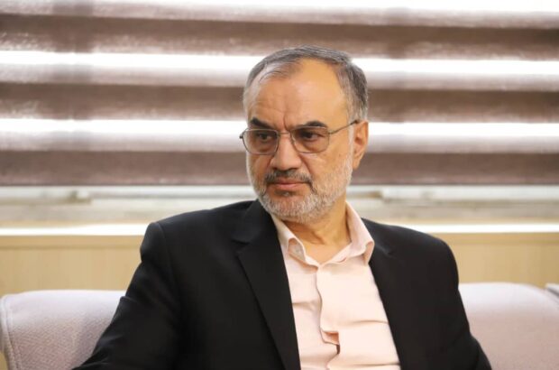 انعقاد تفاهم نامه به منظور  تأمین خودروی مورد نیاز پرسنل شهرداری رشت با بهره مندی ازتسهیلات توسط سازمان همیاری شهرداری های گیلان/ رفع دغدغه مسکن پرسنل خدوم شهرداری رشت با تجهیز ساختمان های مسکن مهر شهرداری رشت/ رفع دغدغه تهیه جهیزیه بازنشستگان شهرداری رشت برای فرزندانشان