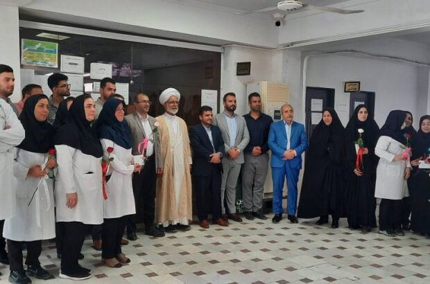 مراسم تجلیل از پرستاران درمانگاه موقوفه فخرالدوله به مناسبت گرامیداشت روزپرستار مراسم تجلیل از پرستاران درمانگاه موقوفه فخرالدوله به مناسبت گرامیداشت روزپرستار