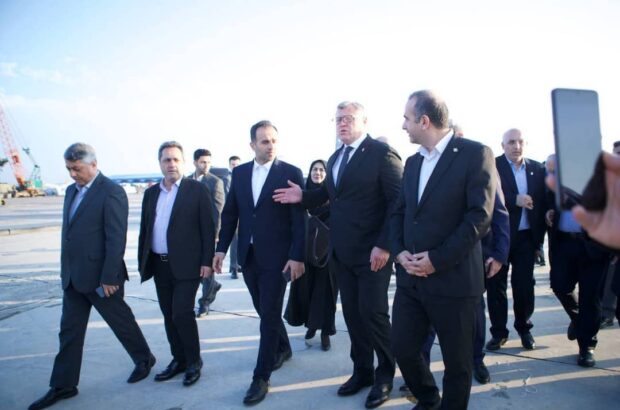 بازدید شهردار رشت با همراهی استاندار آستراخان روسیه و هیئت همراه از ظرفیت های گمرکی منطقه آزاد تجاری_صنعتی انزلی بازدید شهردار رشت با همراهی استاندار آستراخان روسیه و هیئت همراه از ظرفیت های گمرکی منطقه آزاد تجاری_صنعتی انزلی