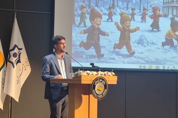 قصه گویی هنری برای ساختن ارتباط و زنده نگهداشتن هویت است/ ارسال بیش از ۲ هزار قصه به دبیرخانه جشنواره