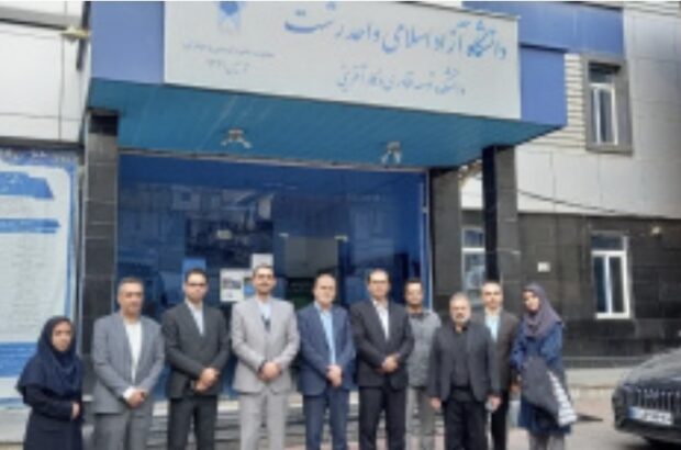 «مراسم ولادت باسعادت حضرت زهرا (س) و بزرگداشت روز زن و مادر در دانشگاه آزادواحد رشت»