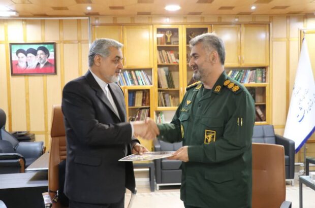 آغاز به کار ستاد پشتیبانی از جنگ در شهرستان رشت آغاز به کار ستاد پشتیبانی از جنگ در شهرستان رشت
